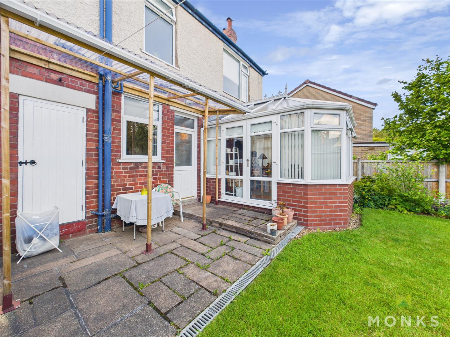 22 Vyrnwy Road, Oswestry, SY11 1NP For Sale